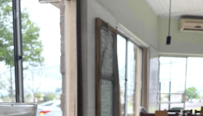 La Pikada Cafeteria -  Comentario 3 - Artigas