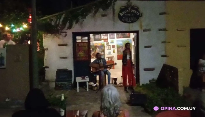 La Pulperia Videos - La Paloma