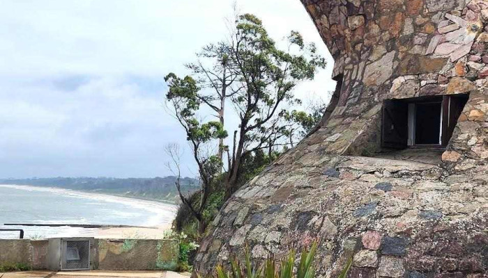 La Quimera -  De Los Visitantes - Atlántida