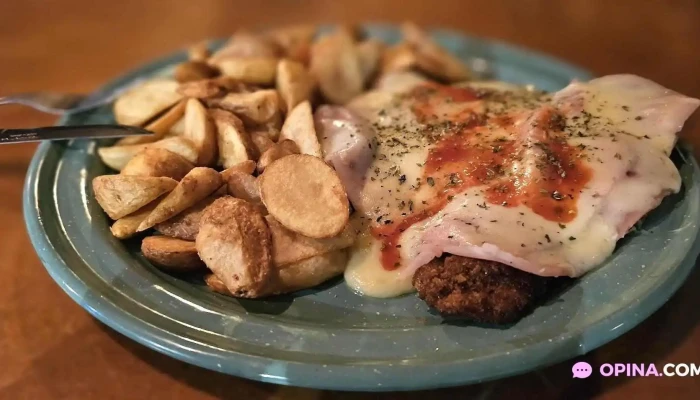 La Quinta Hostel Suites Comida Y Bebida - El Tesoro