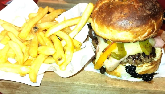 La Recova Burger Cafe Comentario 1 - Salto