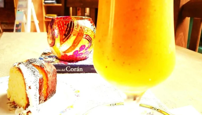 La Revuelta -  Comidas Y Bebidas - Juan L. Lacaze