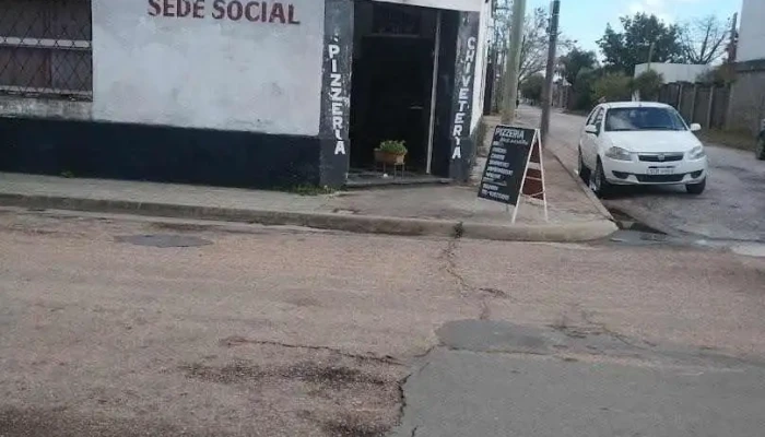 La Sede - Wanderers A.c" Pizzería Y Delivery - Santa Lucía