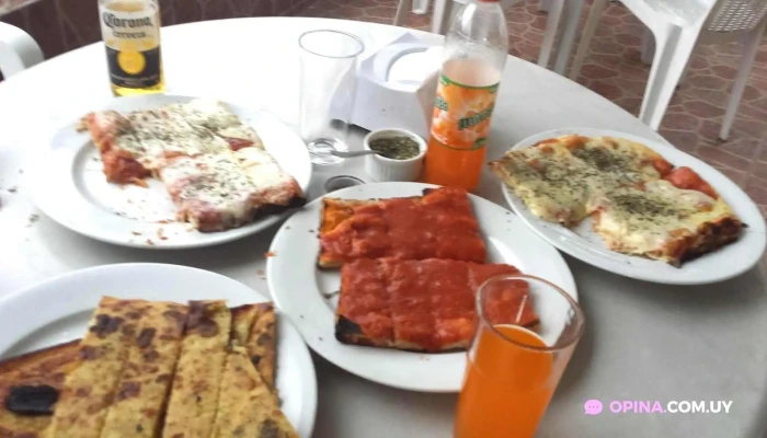 La Siciliana -  Pizzeria Milanesa - Montevideo