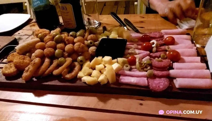 La Taberna Rock -  Comida Y Bebida - Col. del Sacramento