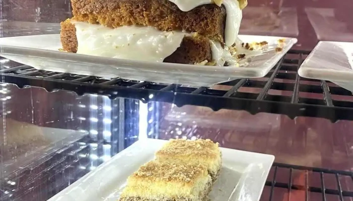 La Tienda De Chela -  Comidas Y Bebidas - Montevideo