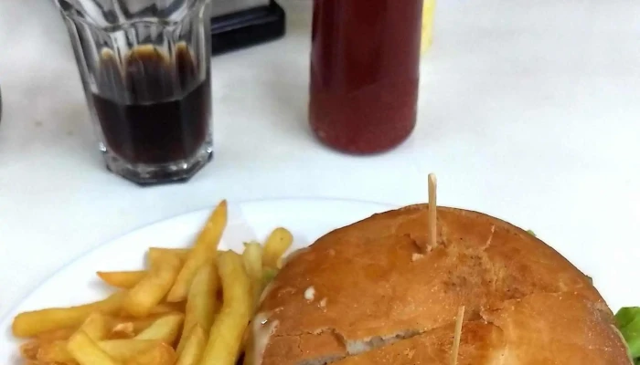 La Tuerca Chiviteria Comentario 3 - Salto