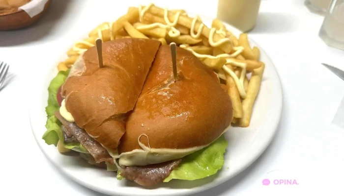 La Tuerca Chiviteria Comidas Y Bebidas - Salto