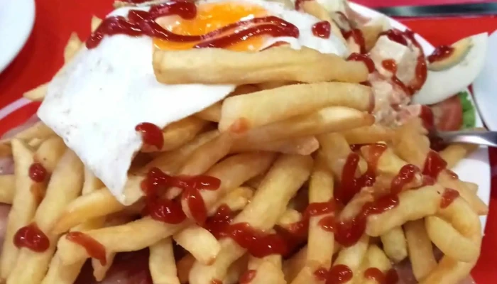 La Tuerca Chiviteria Papas Fritas - Salto