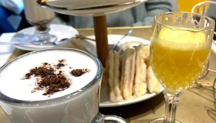 La Vida En Rosa -  Comentario 3 - Montevideo