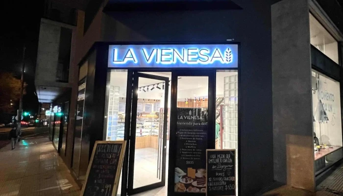 La Vienesa Cafeteria Comentario 2 - Montevideo