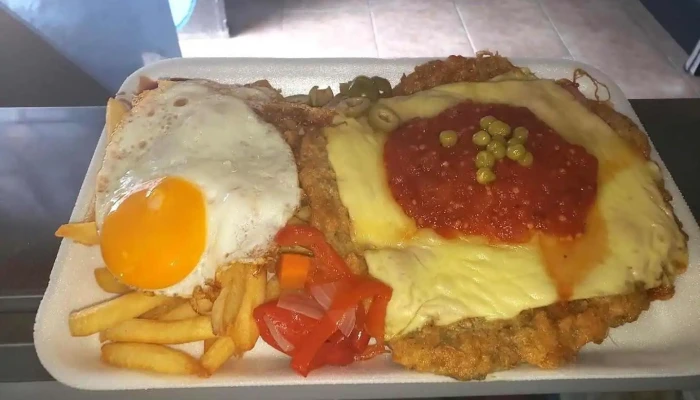 La48 -  Comida Y Bebida - Las Piedras