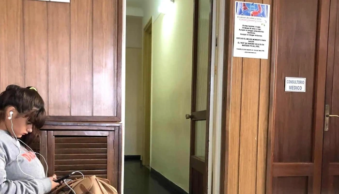 Laboratorios Unidos -  Telefono - Montevideo