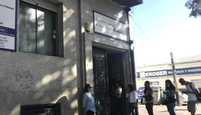 Laboratorios Unidos -  Ubicacion - Montevideo