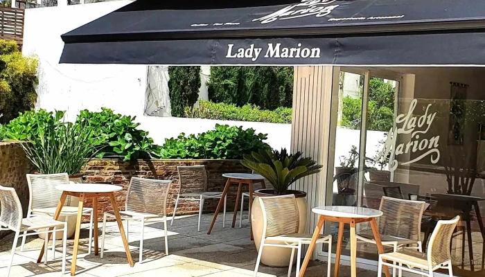 Lady Marion -  Ambiente - Punta del Este
