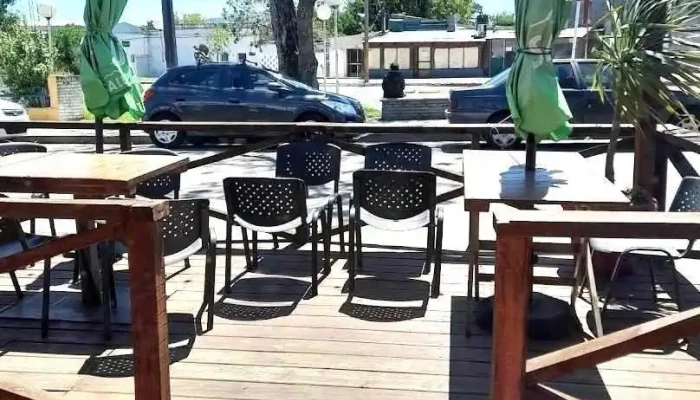 Las Brasas Parrillada Y Pizzeria -  Ambiente - Pan de Azúcar