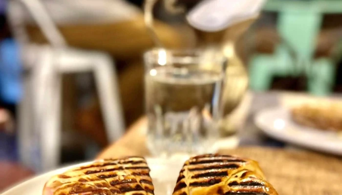 Las Cabras Cafe Comentario 2 - Montevideo