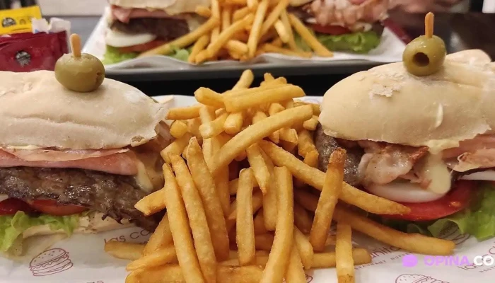 Las Canitas Buffet Comida Y Bebida - Treinta y Tres