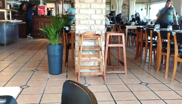 Las Carabelas Resto -  Bar Ambiente - Virá