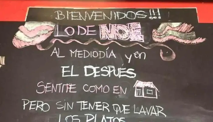 Las Dos Estrellas -  Menu - Montevideo