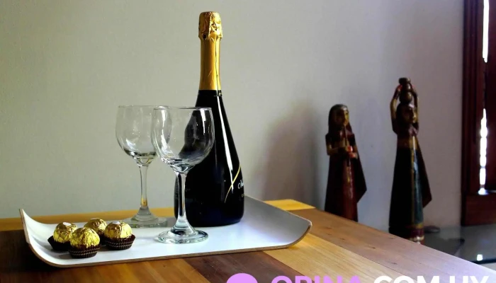 Las Glicinas Boutique Apartments -  Comida Y Bebida - Col. del Sacramento