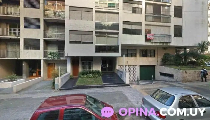 Las Marías by Praxis - Montevideo