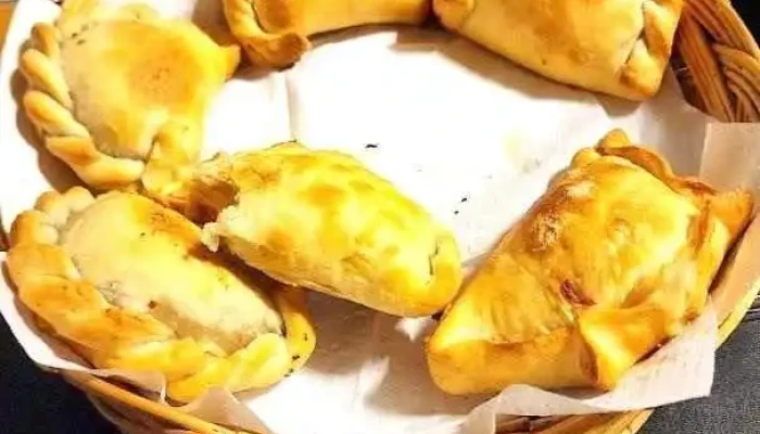 Las Tucumanitas -  Empanada - Punta del Este