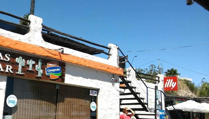 Las Tunas Beach Bar -  Comentario 2 - Col. del Sacramento