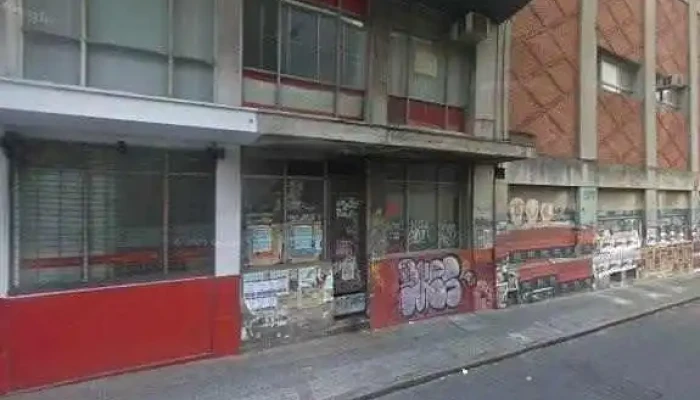 Lattente -  Street View Y 360 - Montevideo