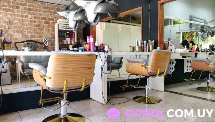 laura beltrame Peluquería - 30000 Minas