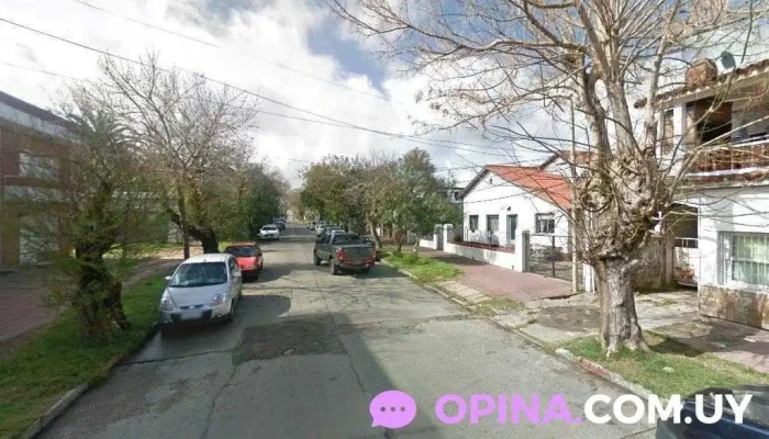 Lavacan peluquería canina - 20200 Piriápolis