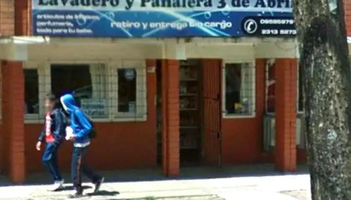 Lavadero Y Pañalera 3 De Abril - Av. Luis Batlle Berres