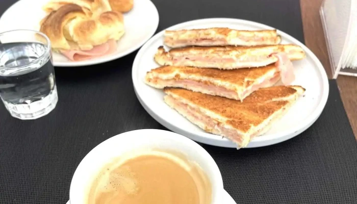 Le Reve Cafe - Maldonado