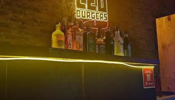 Leo Burgers -  Ambiente - Paysandú