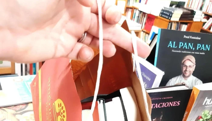 Libreria America Latina Donde - Montevideo