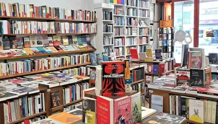Libreria America Latina Interior - Montevideo