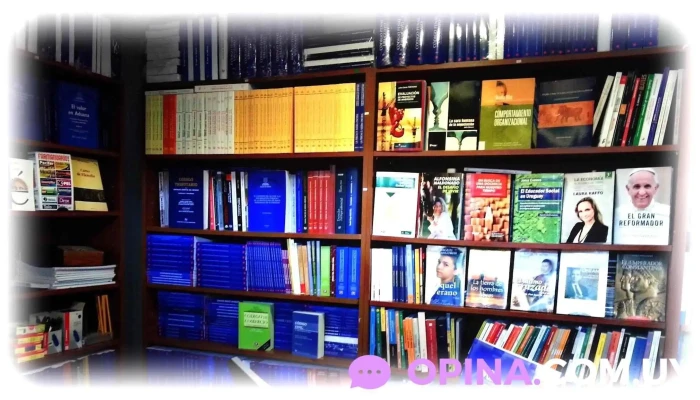 Libreria Aquileo Srl Interior - Montevideo