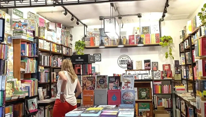 Libreria Del Mercado Como Llegar - Montevideo