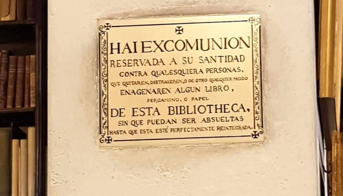 Libreria Linardi Y Risso Fotos - Montevideo