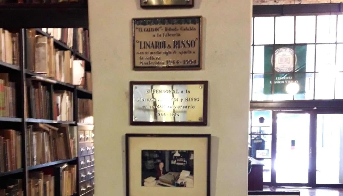 Libreria Linardi Y Risso Puntaje - Montevideo