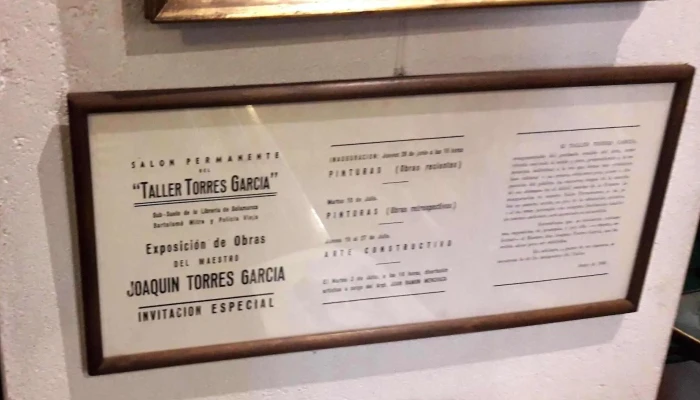 Libreria Linardi Y Risso Ubicacion - Montevideo