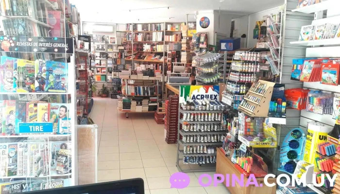 Libreria Martin Fierro Interior - Atlántida