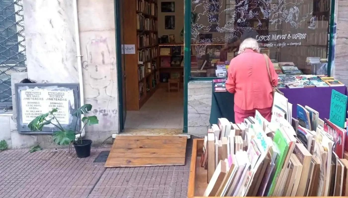 Libreria Mas Recientes - Montevideo