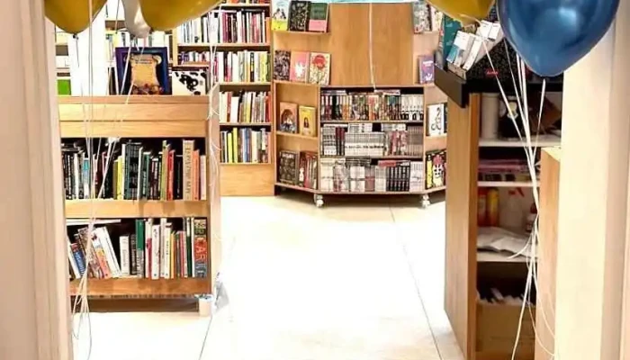 Libreria Vila Estante De Libros - Montevideo