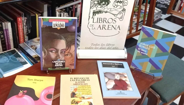 Libros De La Arena -  Del Propietario - Montevideo
