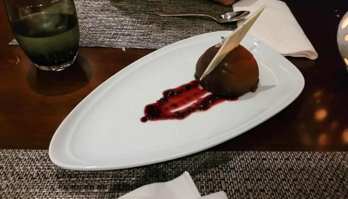 Lighthouse Restaurant -  Comida Y Bebida - Punta del Este