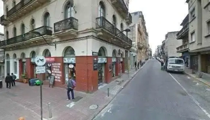 Literata Libros -  Direcciondeg - Montevideo