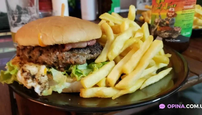 Lo De Beni Comida Y Bebida - Pando