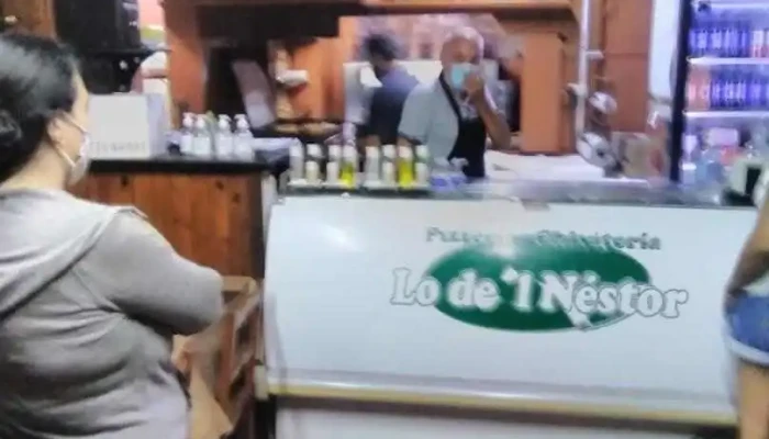 Lo De L Nestor Ambiente - Rocha