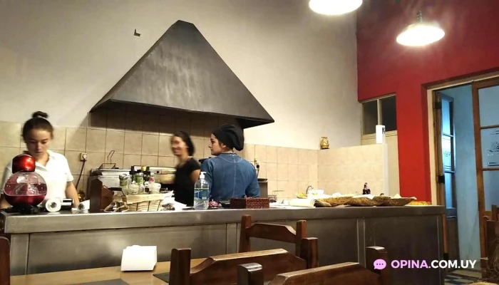 Lo De Lucy -  Ambiente - Dolores